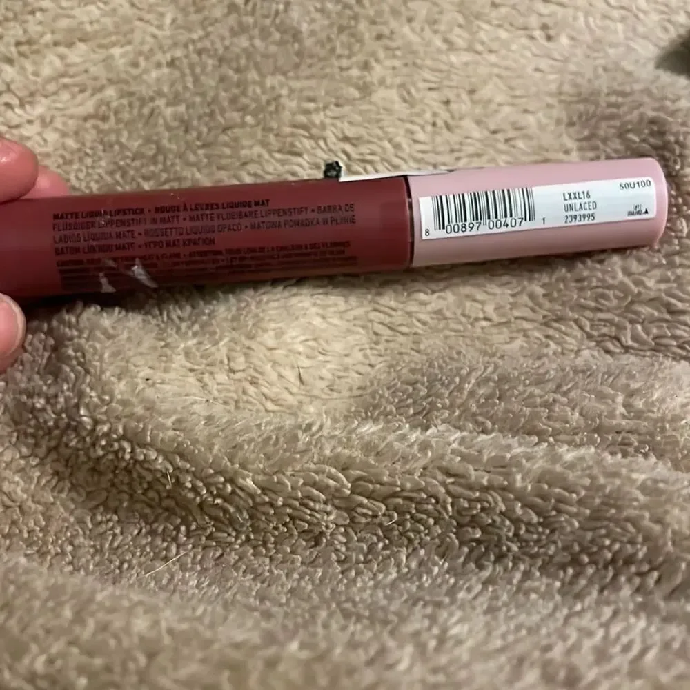 ✨NYX Lingerie XXL Matte Liquid Lipstick - Unlaced, NIP